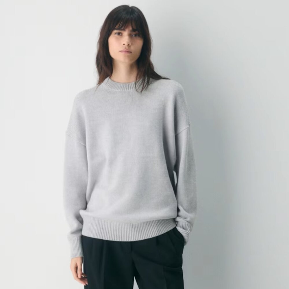 Aritzia Light Gray Crewneck Sweater